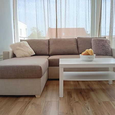 Apartments Villa Odesa With Shared Pool Zadar Bagian luar foto
