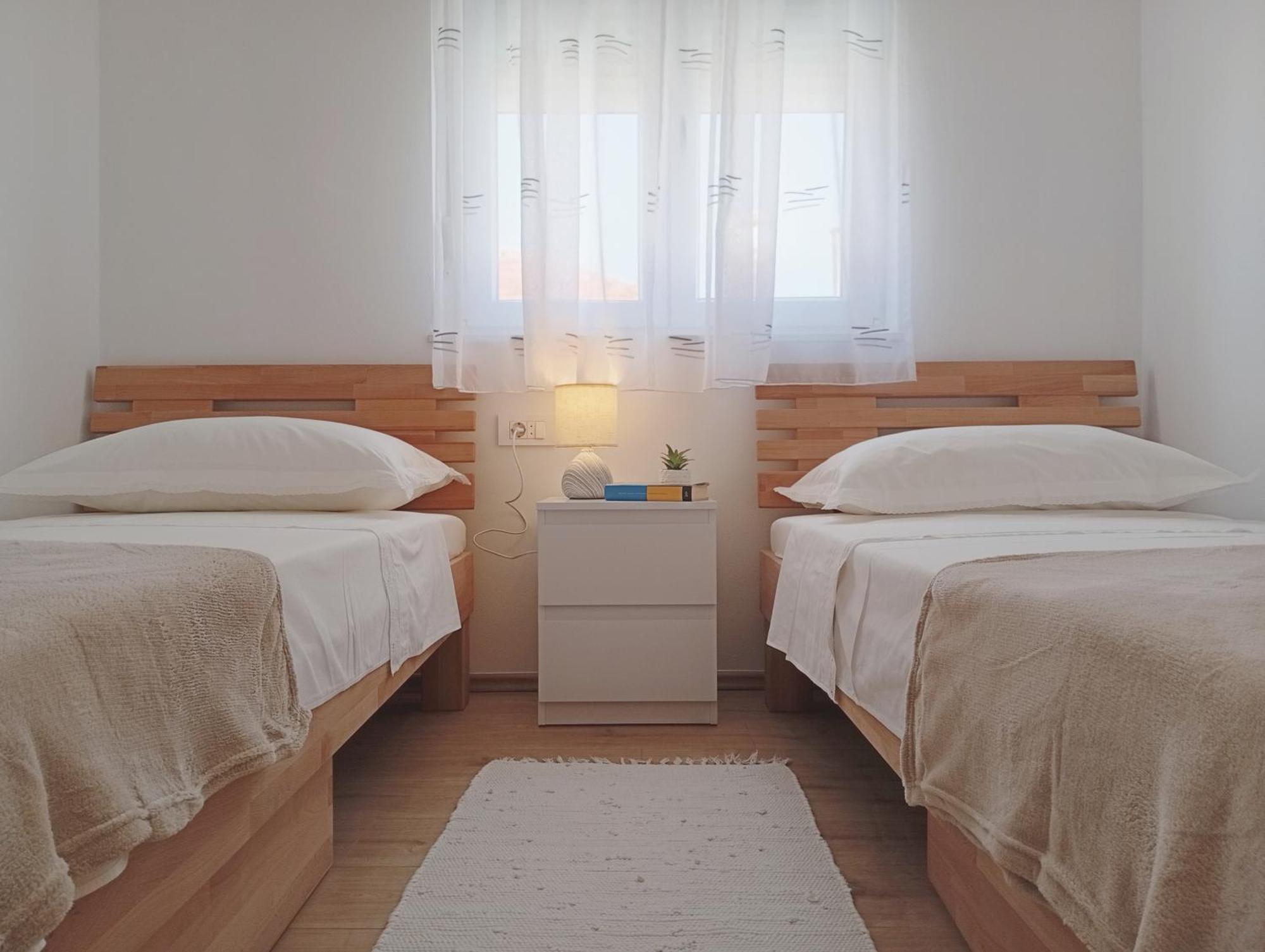 Apartments Villa Odesa With Shared Pool Zadar Ruang foto